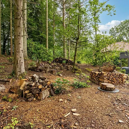 Gorgeous In With Kitchen Holiday home *